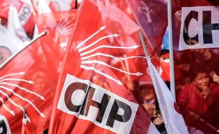 CHP EYT'lilerle alanlara iniyor! 'EYT’liler artık iktidarın yalanlarını dinlemek istemiyor'