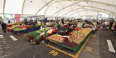 Altınşehir’de modern kapalı pazar alanı açıldı