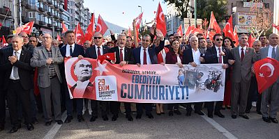 CHP Bursa İl Örgütünden Cumhuriyet Bayramı’na coşkulu kutlama