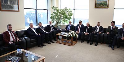 Mustafa Bozbey’den BTSO Başkanı Burkay’a ziyaret 