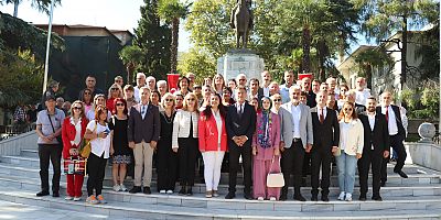 Bursa’da CHP'nin 101. kuruluş yıl dönümü kutlandı