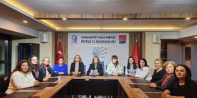 CHP BURSA İL KADIN KOLLARI'NDAN DÜNYA ÇOCUK HAKLARI GÜNÜ AÇIKLAMASI