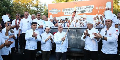 Gastronomi Festivali’nde ‘Bursa süt helvası’ rekor denemesi