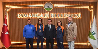 Osmangazili sporcular Bursa’ya Türkiye rekoru birincilik ve Avrupa derecesiyle döndü