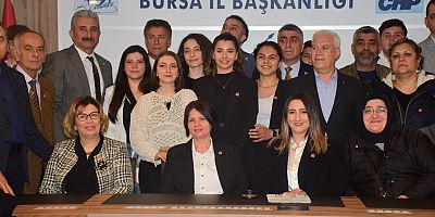 CHP BURSA’YA GELECEK PARTİSİ’NDEN KATILAN 750 YENİ ÜYE İÇİN TÖREN