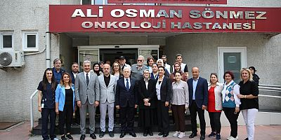 Başkan Bozbey’den Onkoloji Hastanesi’ne ziyaret